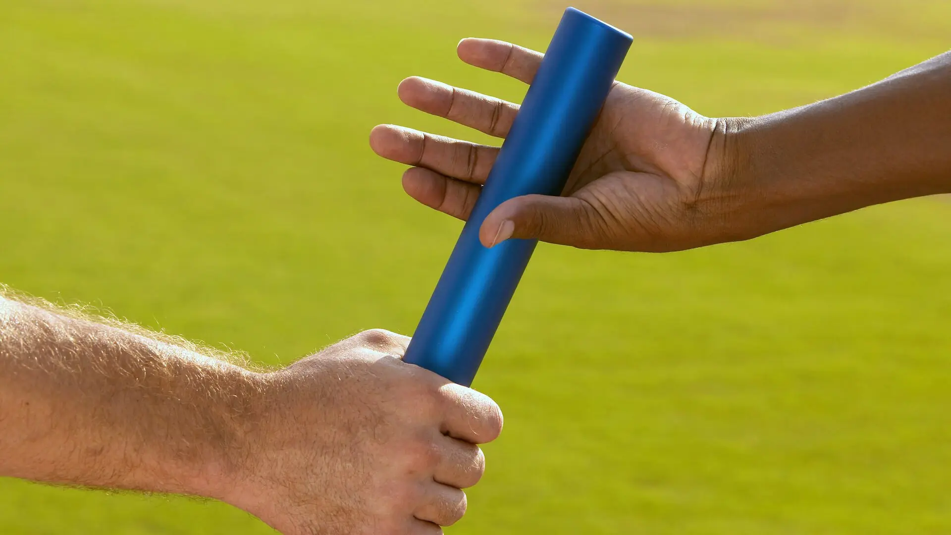 青少年足球“技能+素养”培育双链条发力，行业高质量发展路径明确