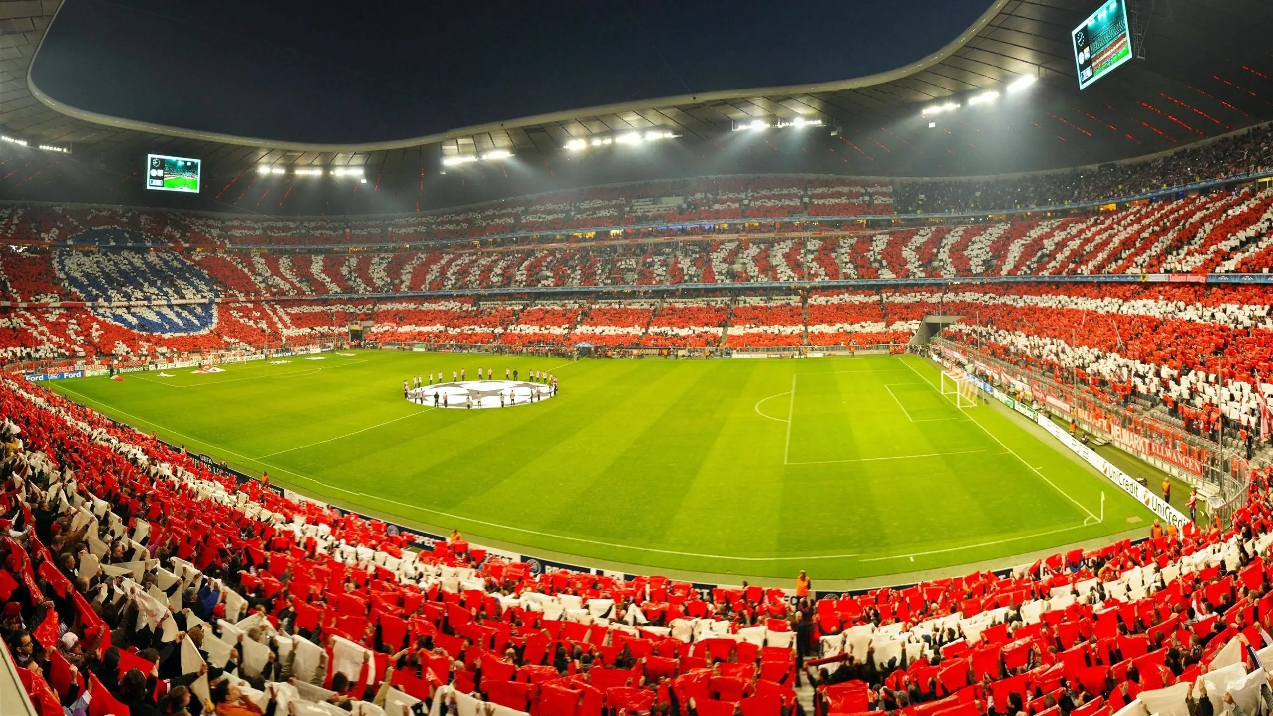 邪不胜正：逆境中勇敢奋战的足球英雄，邪不胜正为主题的故事